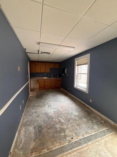 Kitchen Mid Reno