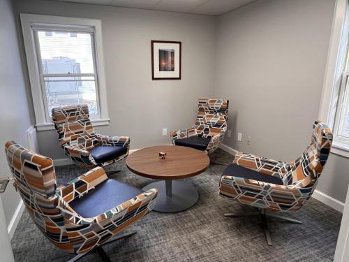 Patio Level No Tech Meeting Room